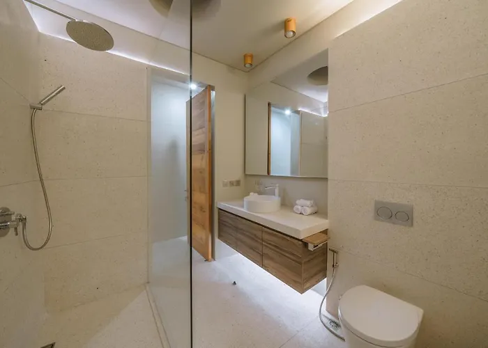 Vesna Townhouse - Stylish Hi-end Townhouse Villa *