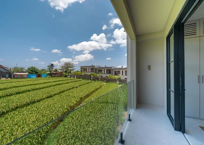 Villa Vesna Townhouse - Stylish Hi-end Townhouse Canggu (Bali)