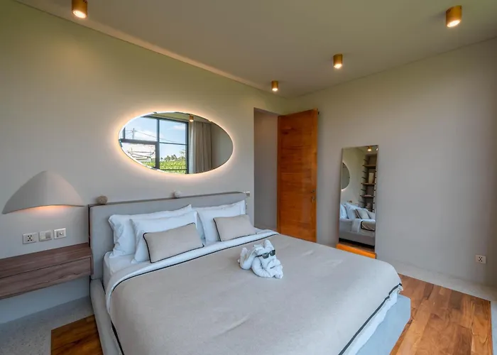 Vesna Townhouse - Stylish Hi-end Townhouse Canggu (Bali)