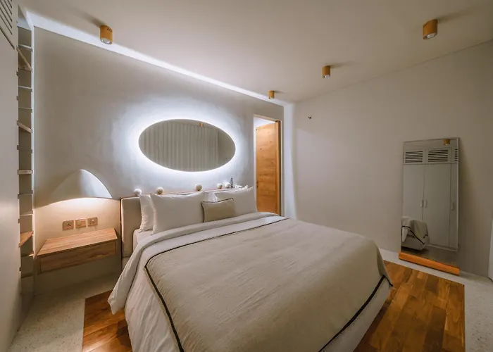 Vesna Townhouse - Stylish Hi-end Townhouse Villa *